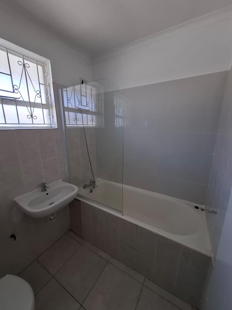 To Let 2 Bedroom Property for Rent in Tamboerskloof Western Cape